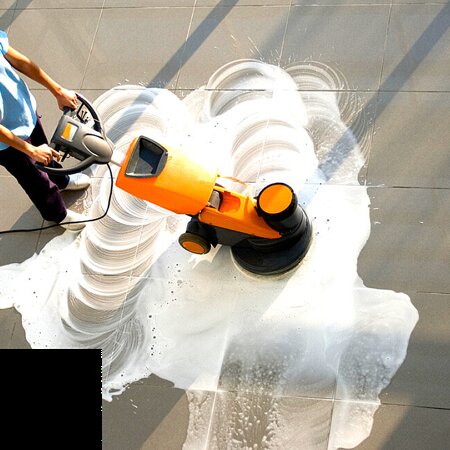 EcoCleanFM - Servicii profesionale de curatenie in domeniile industrial, comercial si rezidential